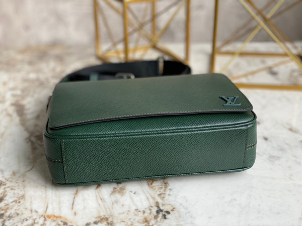 l0*is V*t0n district pm