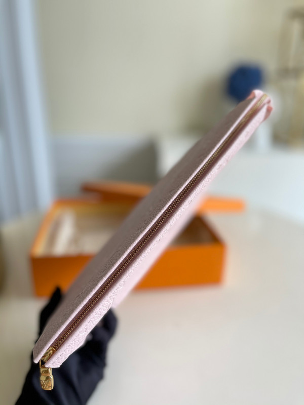 l0*is V*t0n pochette voyage