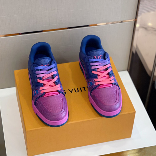 l0*is V*t0n trainer sneaker