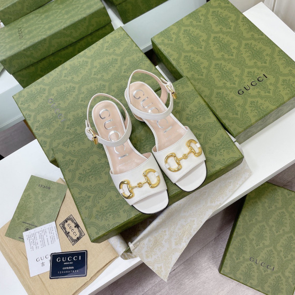 G*u*i baby mystic horsebit sandals