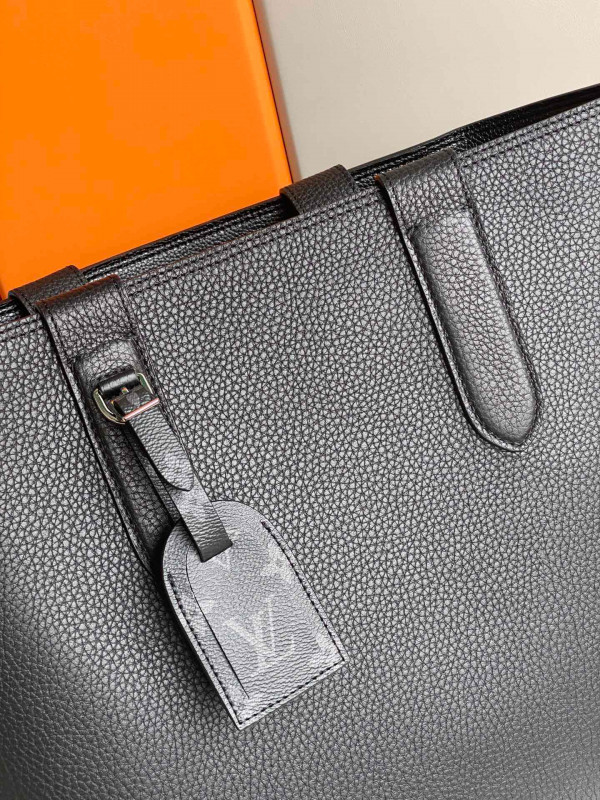 l0*is V*t0n cabas voyage