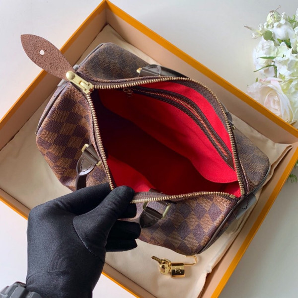 l0*is V*t0n speedy 25