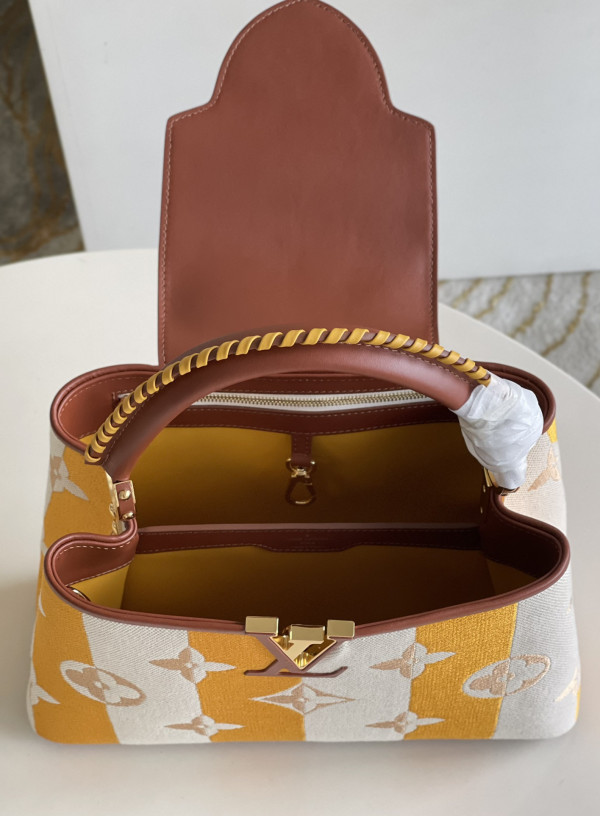 l0*is V*t0n capucines mm