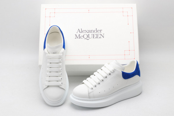 ale*d*r M*Q*en oversized sneaker