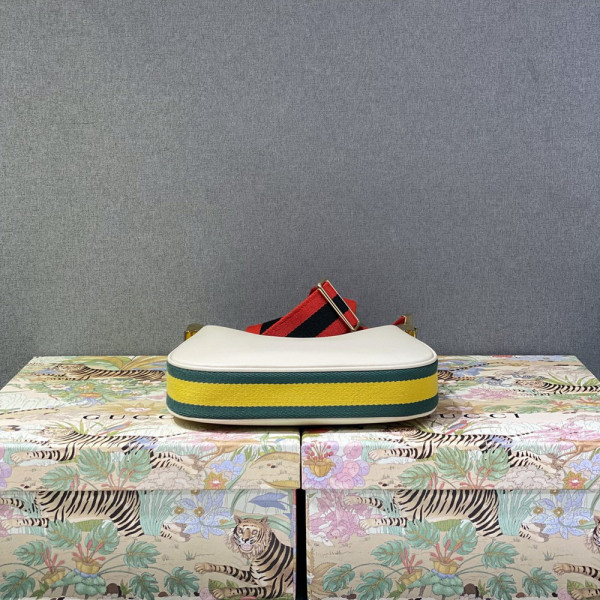 G*u*i attache small shoulder bag