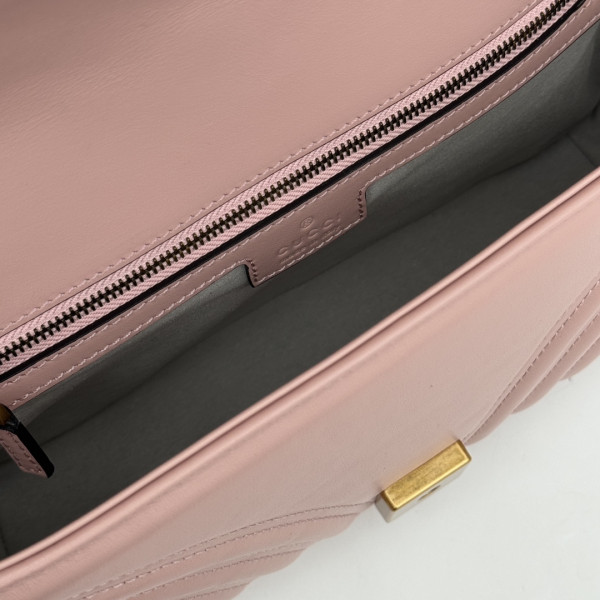 G*u*i gg marmont 26cm