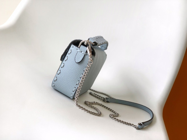 F**di baguette-20*5*13cm