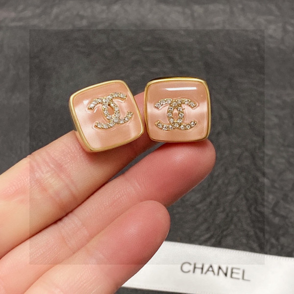 CL EARRINGS