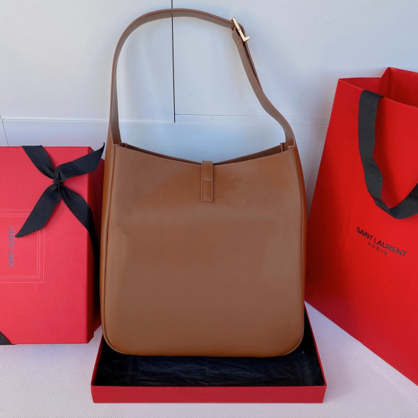 Y*L le 5 À 7 large soft hobo bag - 30x31x13cm