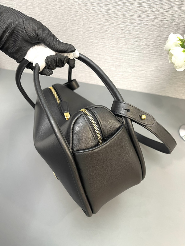 Pra*a darling leather handbag