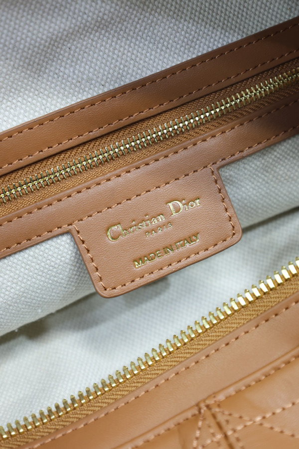 Diro Medium D-Journey Bag-33*16*15CM