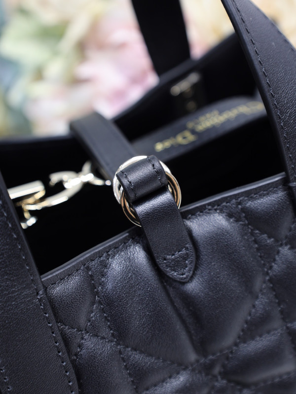 Medium Diro Toujours Vertical Tote Bag-23*24*16CM