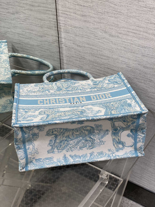 MEDIUM DIRO BOOK TOTE-36.5X27.5X16.5CM