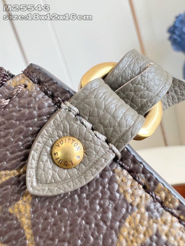 l0*is V*t0n low key all in bb