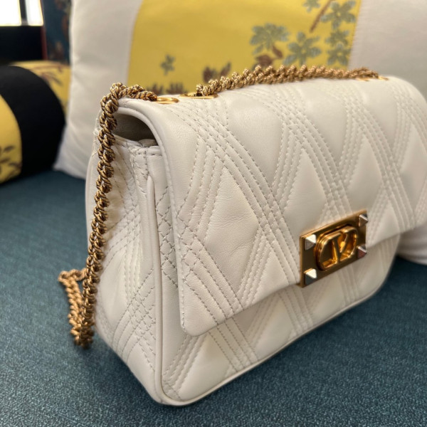 VALENTINO GARAVANI QUILTIE - 23*17*8CM