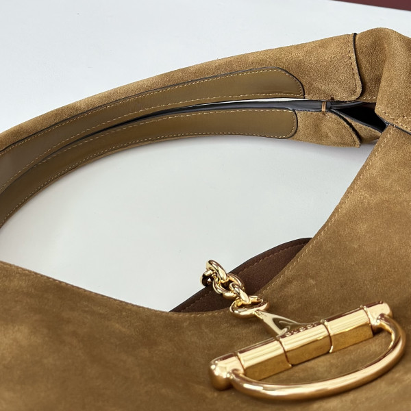 G*u*i softbit maxi shoulder bag