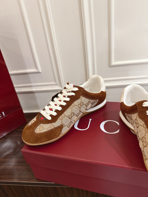 G*u*i shift sneaker - men&women